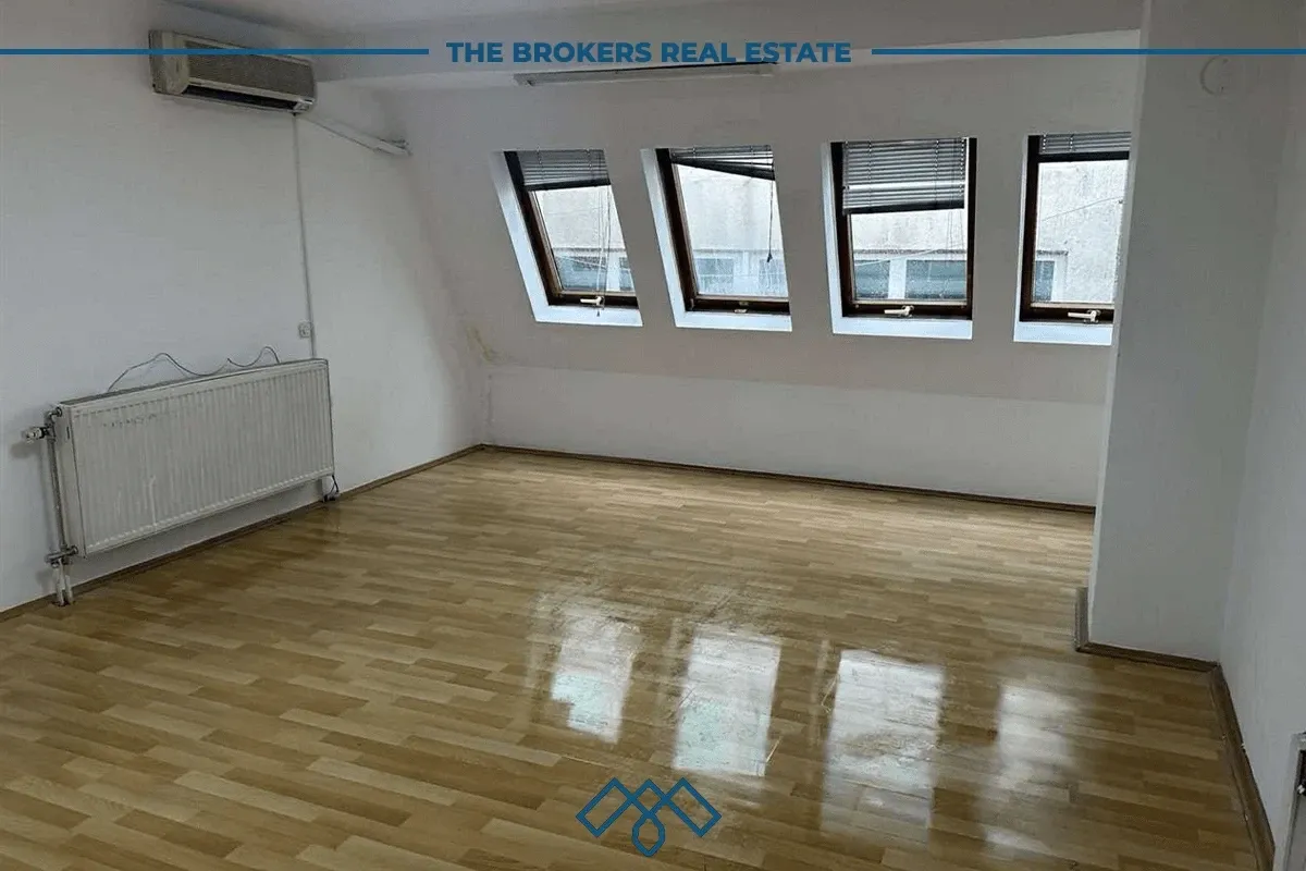 Objekt me qira në lagjen Pejton – 342 m2 – foto 7