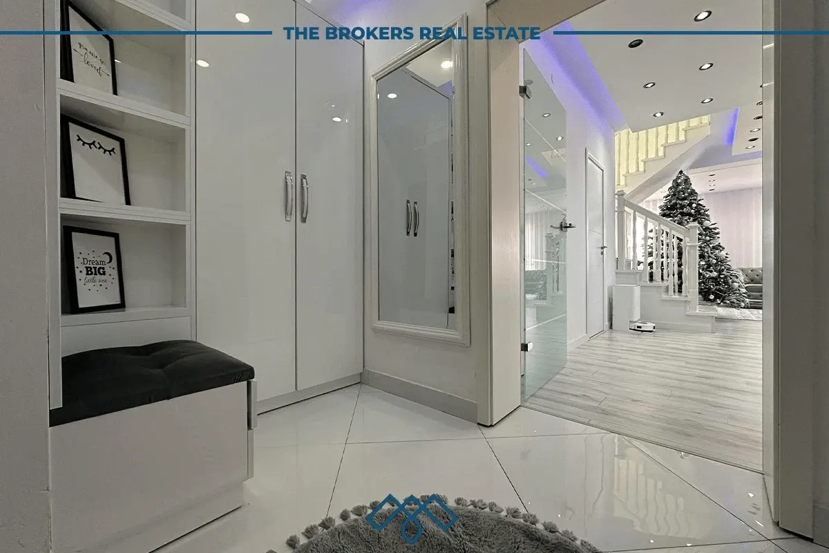 Duplex me qira 156,3m2, në lagjen Emshir/Kalabri. – foto 6
