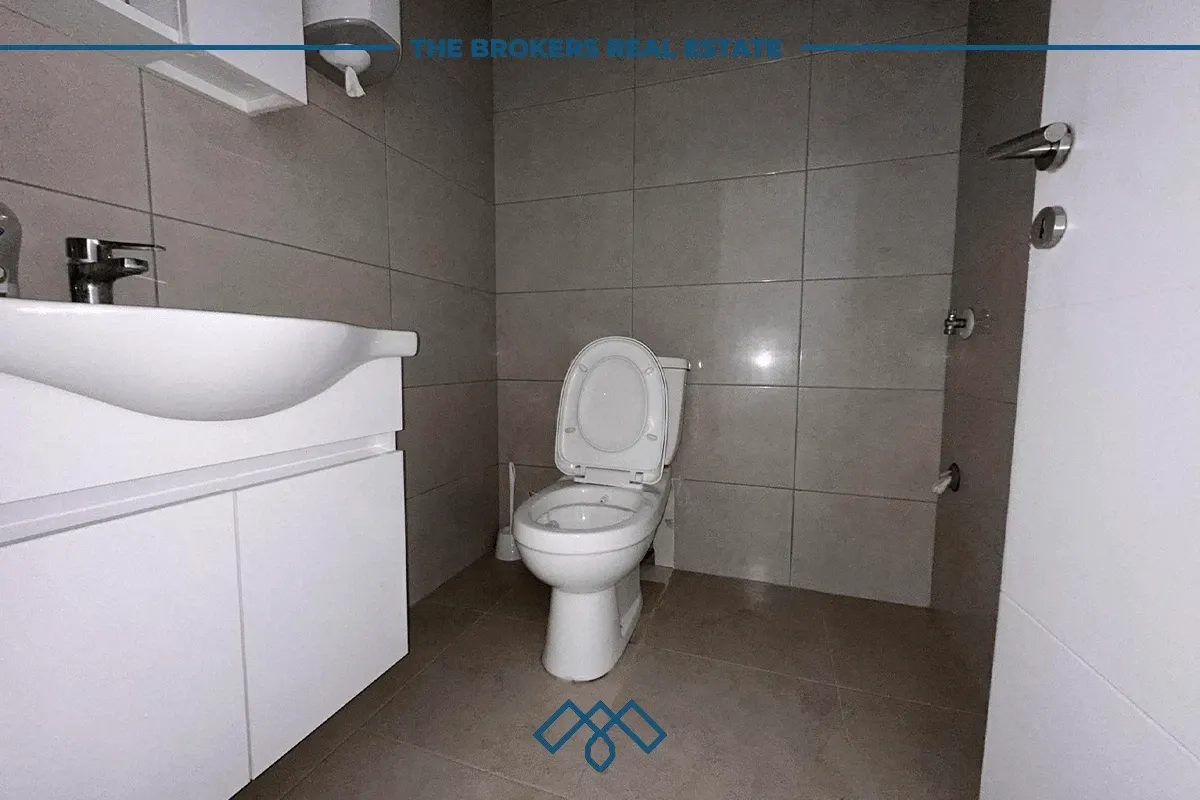 #Lokal me #qira 132m2 – Rruga C. – foto 5