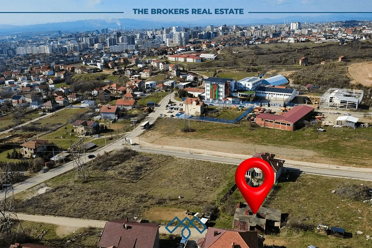 Truall në shitje 2.78 ari në Matiqan. – foto 2
