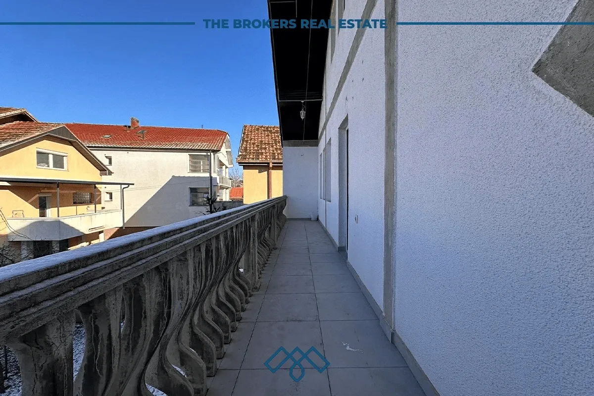 Shtëpi me qira 300m2- Emshir/Kalabri – foto 14