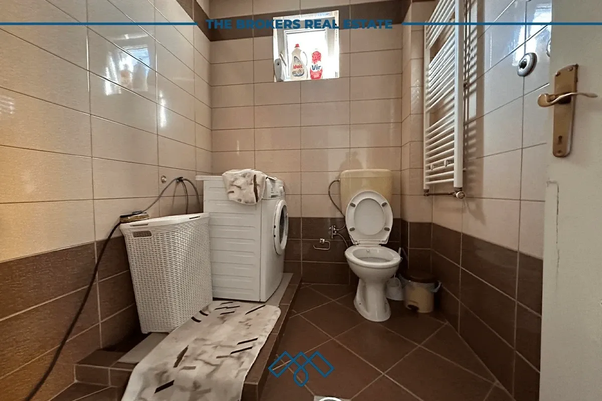Shtëpi me qira 300m2- Emshir/Kalabri – foto 7