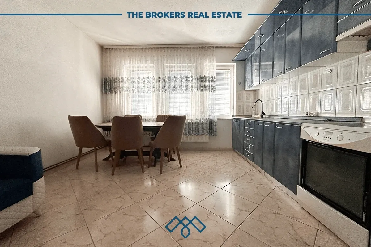 Shtëpi me qira 300m2- Emshir/Kalabri – foto 3