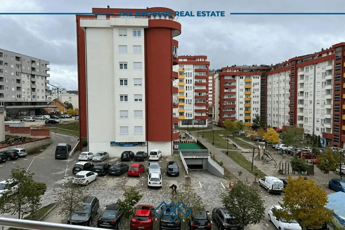 Banesë në shitje 67m2 - Rruga C. – foto 1