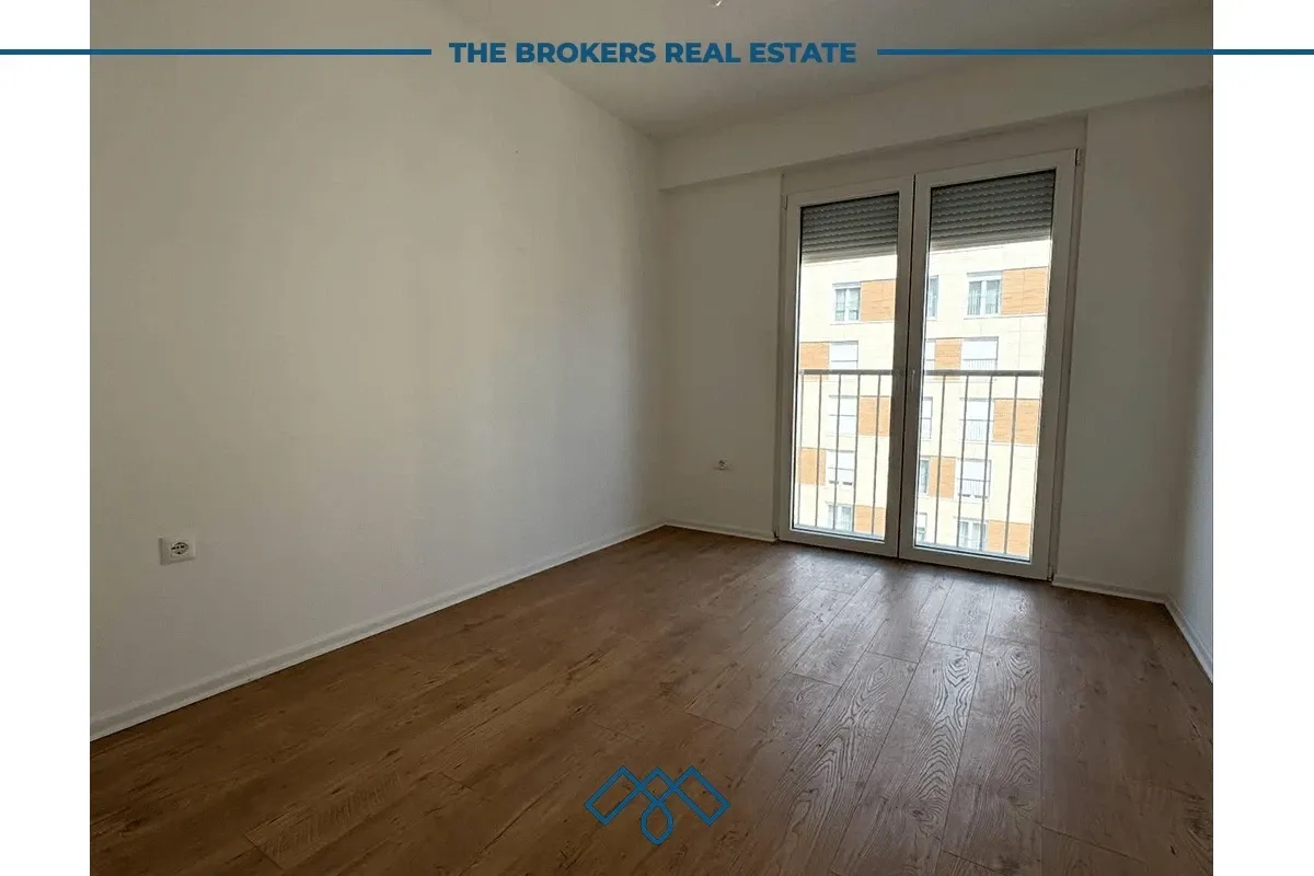 Banesë në shitje 80m2 me fletë poseduese – Veternik. – foto 4