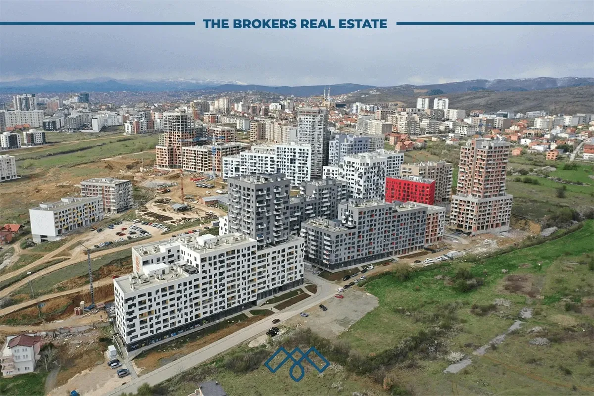 Banesë në shitje 138m2 - Lagjja Kodrina. – foto 1