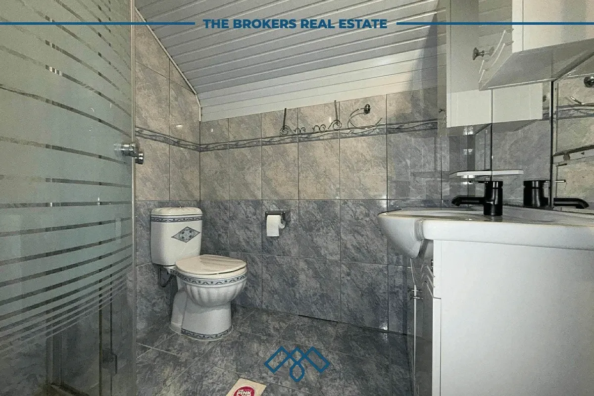 Kati i shtëpisë 170m2 me qira - Hajvali. – foto 7