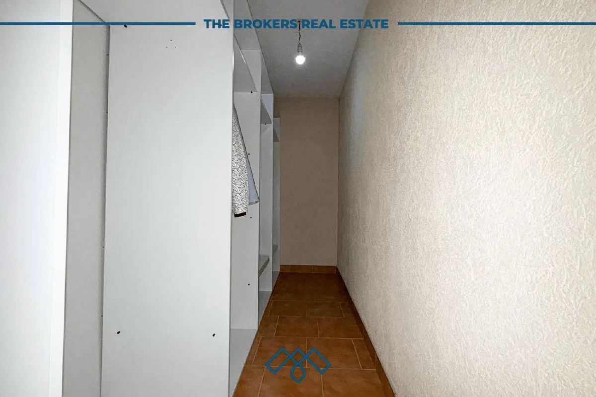 Kati i shtëpisë 170m2 me qira - Hajvali. – foto 6