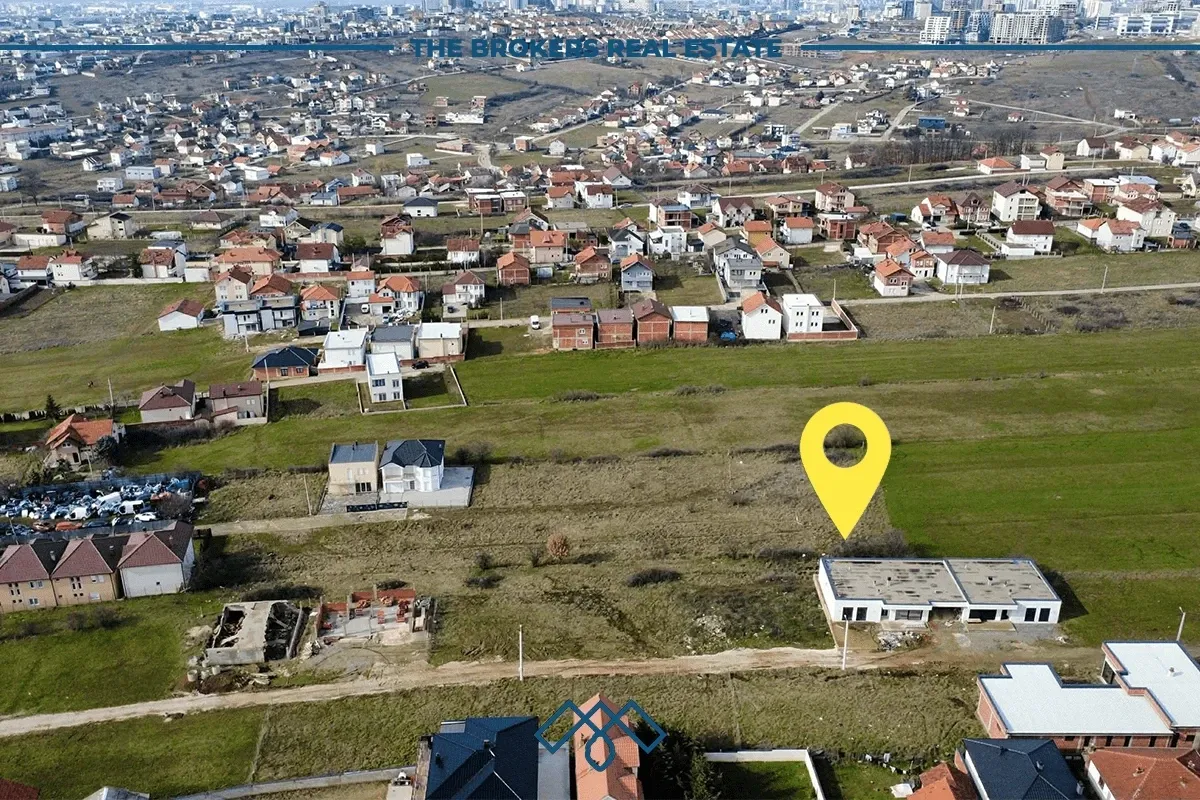 Truall në shitje 7.4 Ari - Hajvali – foto 3