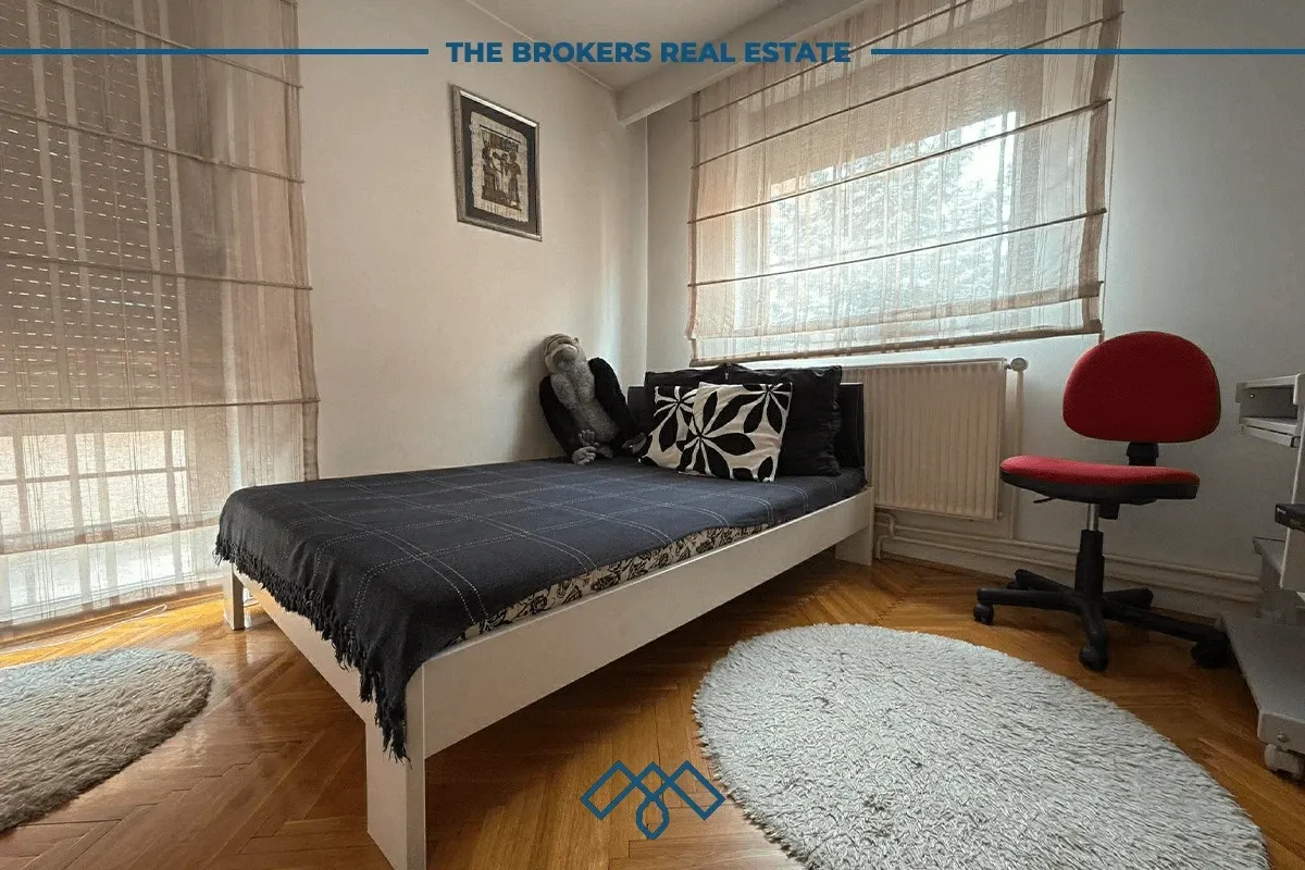 Shtëpi me qira 150m2+60m2 terasë - Bregu i Diellit. – foto 12