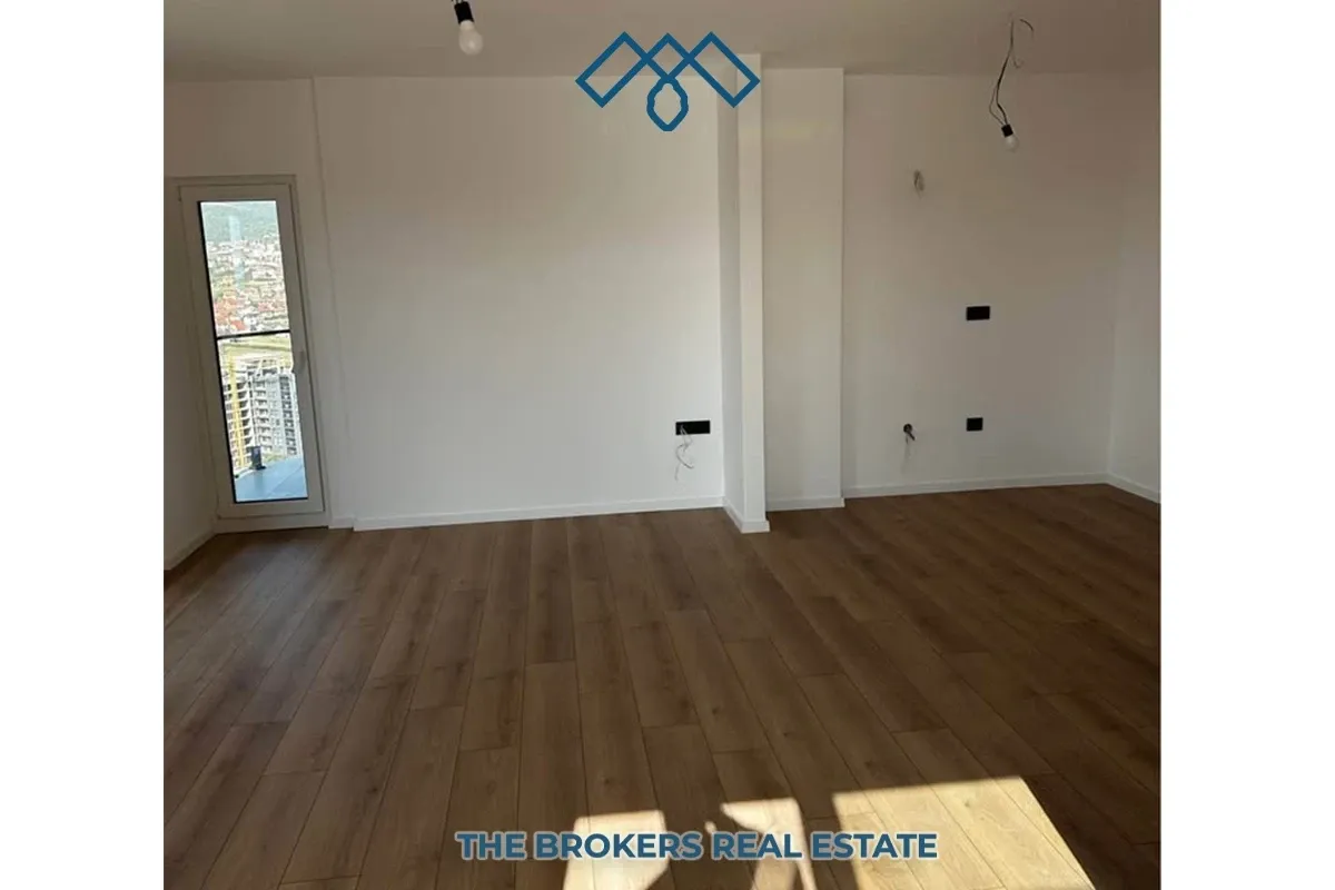Shitet banesa 136m² në Capital Hill Residence, lagjja Prishtina e Re. – foto 3