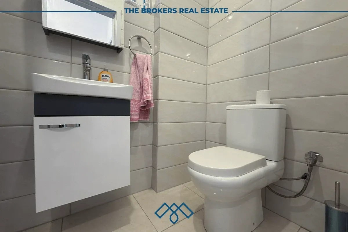 Banesë nëshitje 87m2 me fletë poseduese + garazh - Emshir/Kalabri. – foto 10