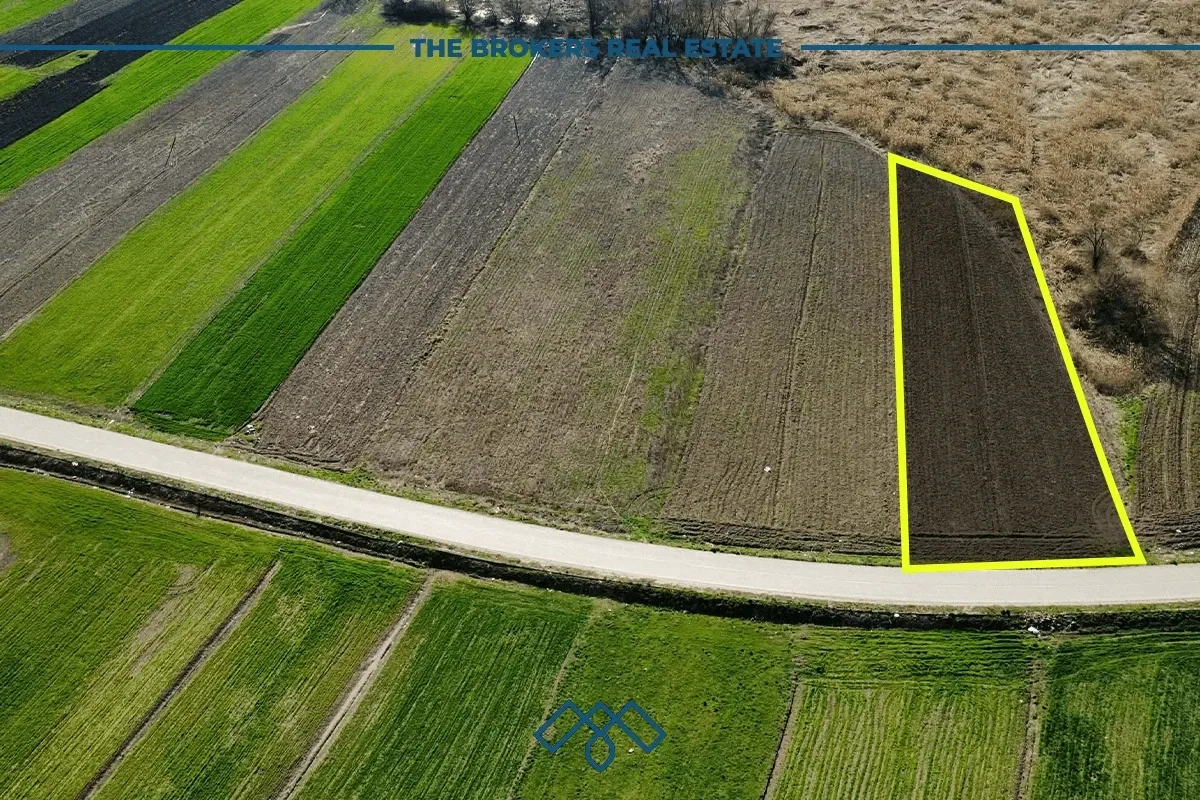 Truall në shitje 38,59 Ari - Skullan. – foto 2