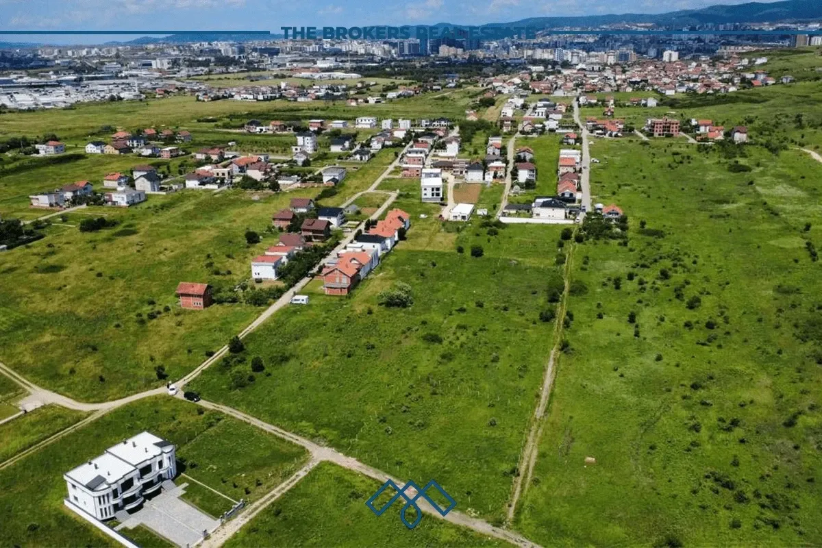 Truall në shitje 5,67 ari - Emshir/Kalabri. – foto 2