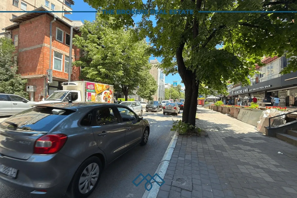 Lokal me qira 65m2 - Qafa. – foto 1