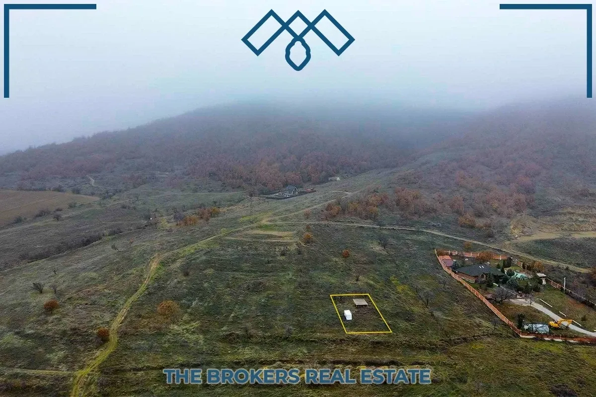 Truall në SHITJE -Bërnicë e Eperme - 5 Ari – foto 1