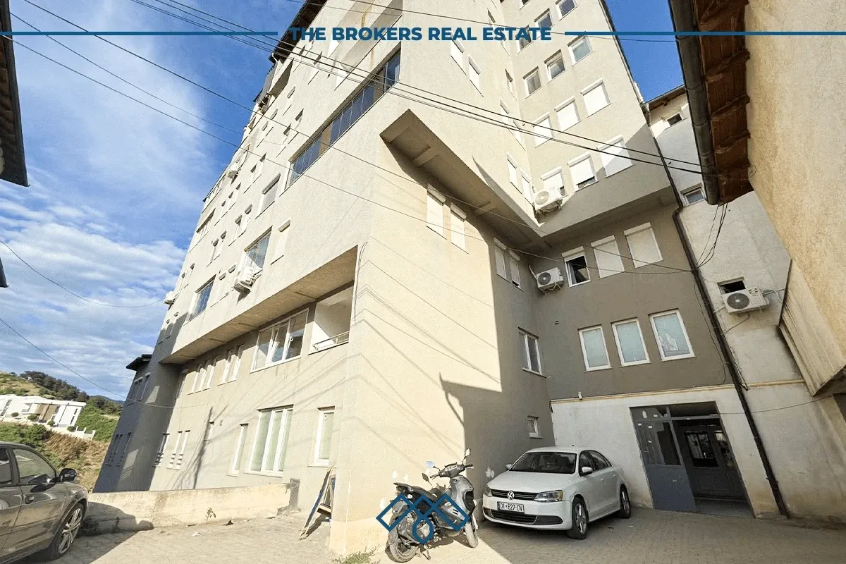 Banesë në shitje 115m2 - afër Gërmisë. – foto 1