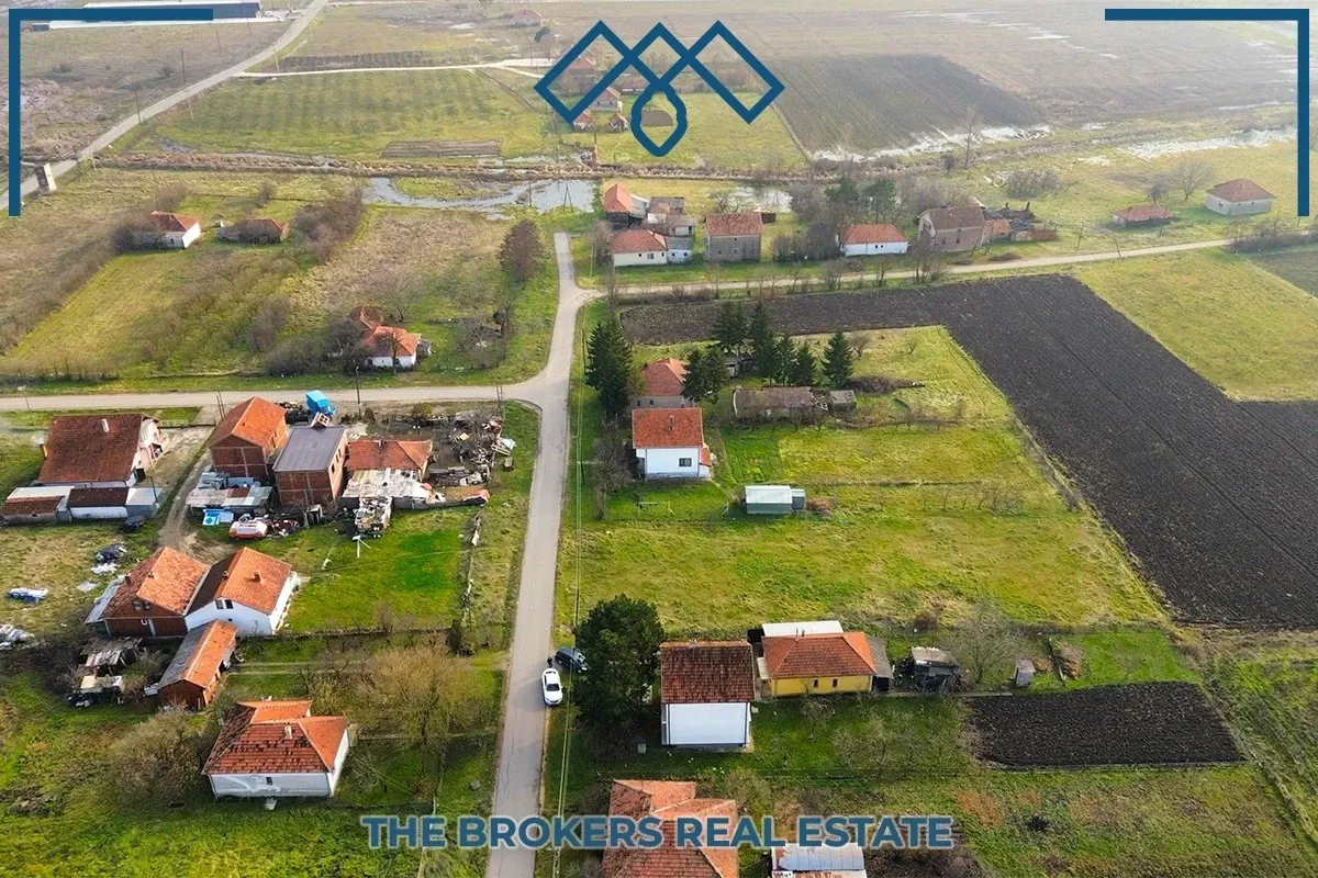 Shtepi në SHITJE 130m² dhe 13 ari truall me fletë poseduese - Suhadoll – foto 2