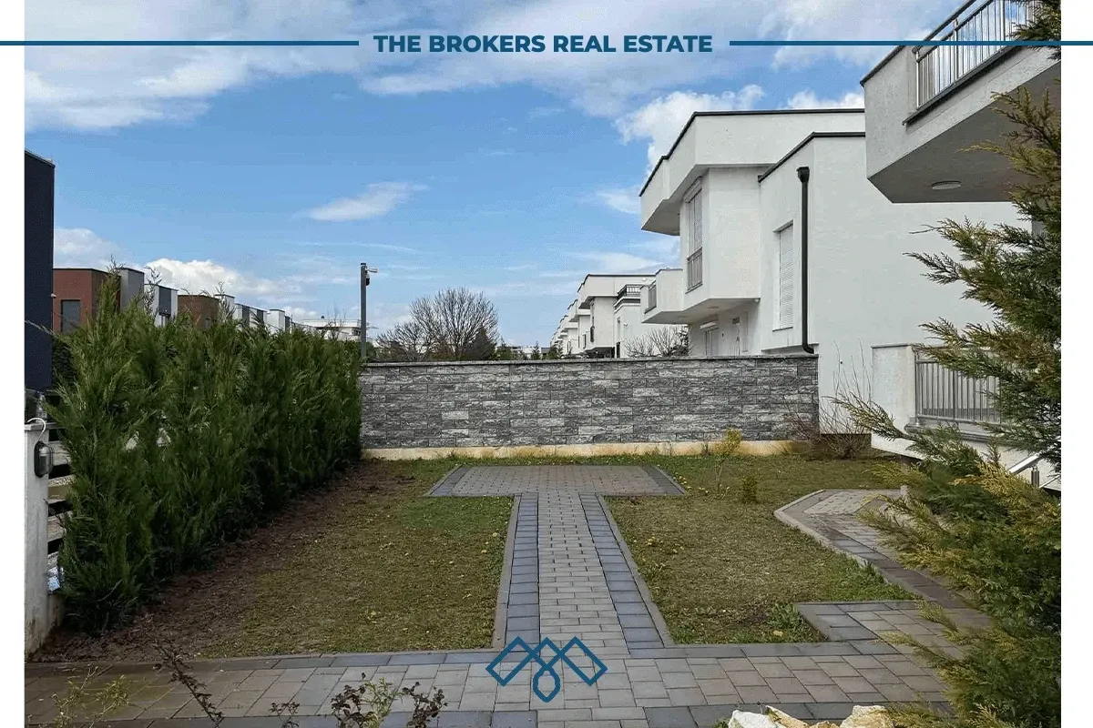 Shtëpi në shitje 244m2 – Lagjja Jonë, Çagllavicë. – foto 6
