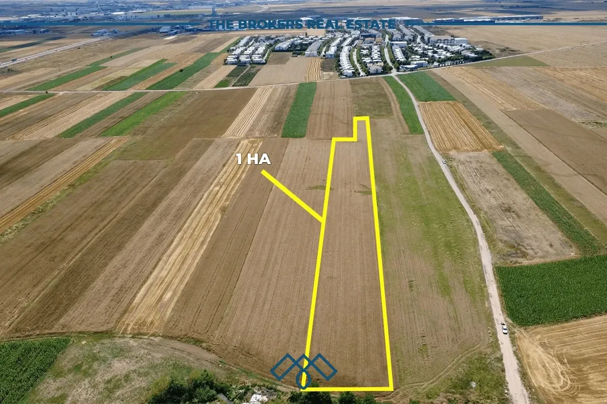 Truall në shitje 1 hektar - Preoc - afër Lagjës Marigona. – foto 1