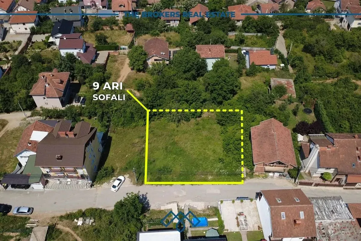 Truall në shitje - 9 Ari - Sofali – foto 1