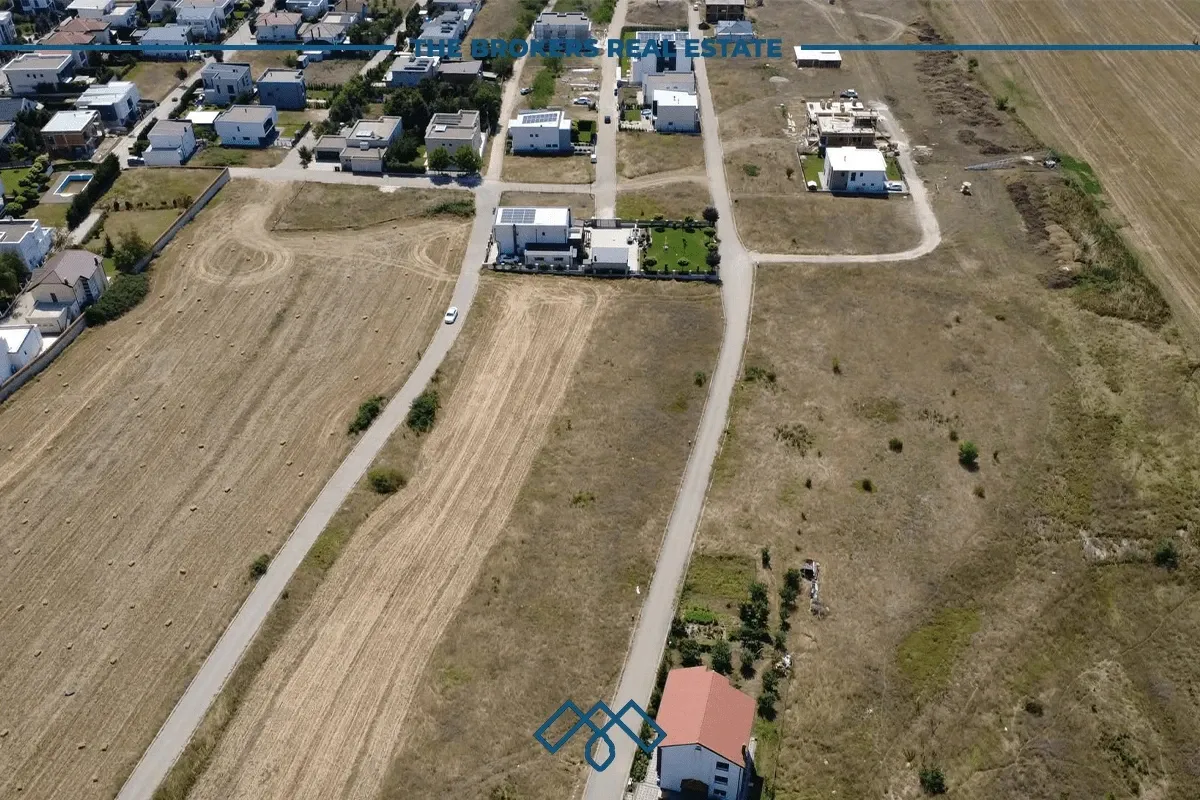 Parcelë në shitje 5 Ari – mbrapa lagjës 038. – foto 3
