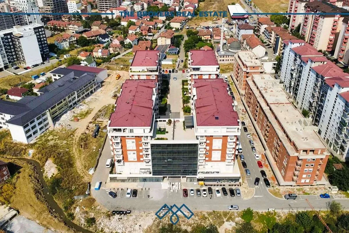 Banesë në shitje 99,9m2- Emshir/Kalabri. – foto 2