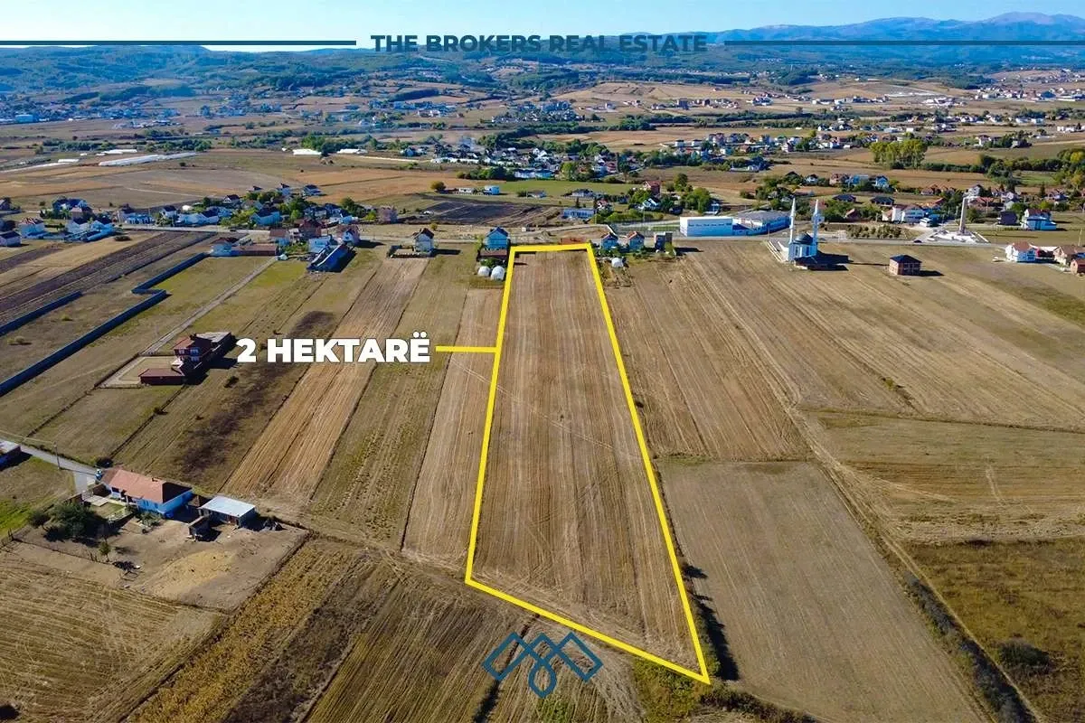 Truall në shitje 2 hektarë - Fshati Llugë. – foto 3