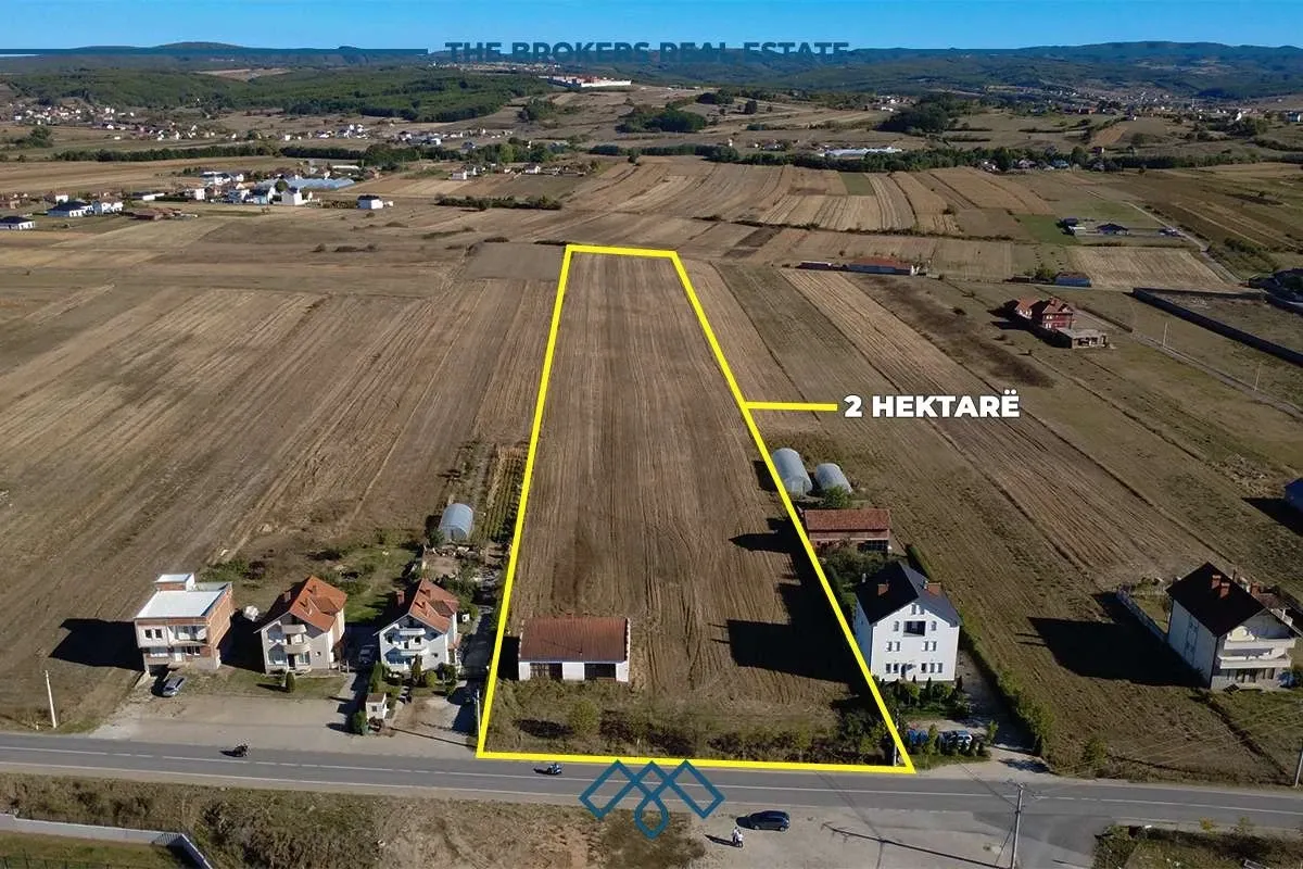 Truall në shitje 2 hektarë - Fshati Llugë. – foto 5