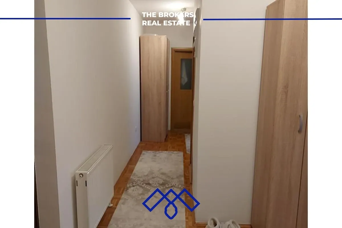 Ofrohet për shitje banesa 84m2 në lagjen Bregu i Diellit në kompleksin “Dafina” te Banesat e Standardit, – foto 4