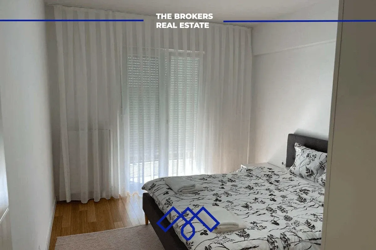 Ofrohet për shitje banesa 63.7 m² në lagjen Muharrem Fejza, ndërtuesi Royalli – foto 4