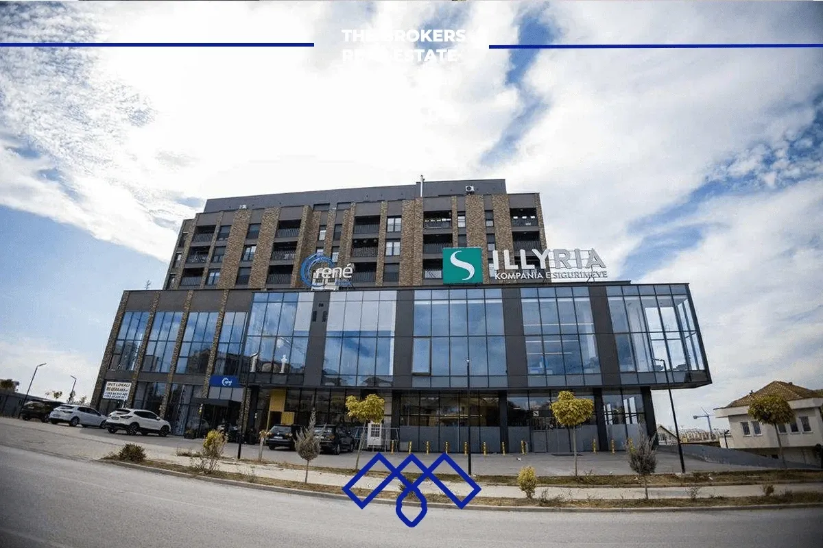 Ofrohet për shitje banesa 144 m² në Veternik, afër Koralit, me fletëposeduese. – foto 1