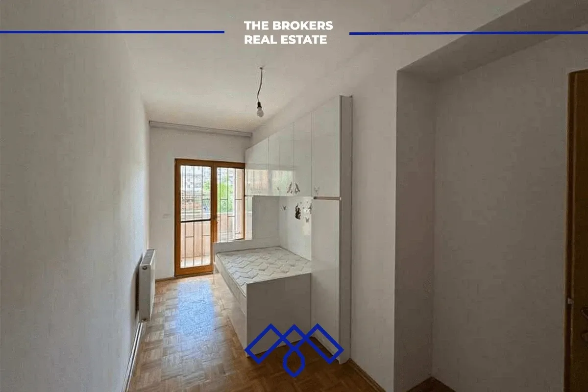 Ofrohet për shitje banesa 92.2 m² në Arbëri (Dragodan)me fletëposeduese, afër Komunës së Re. – foto 4