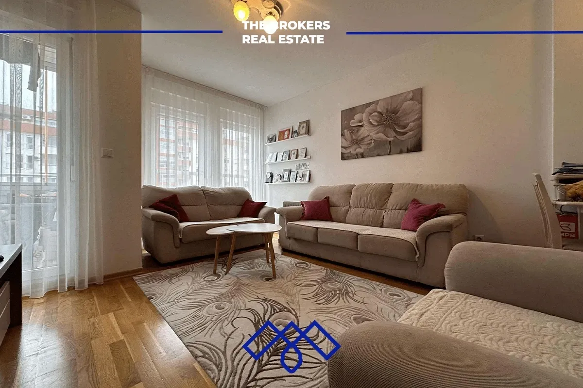 Ofrohet për shitje banesë në rrugën C, e ndërtuar nga kompania Tregtia, me sipërfaqe prej 56m². – foto 3