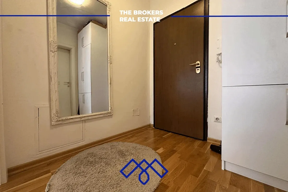 Ofrohet për shitje banesë në rrugën C, e ndërtuar nga kompania Tregtia, me sipërfaqe prej 56m². – foto 7