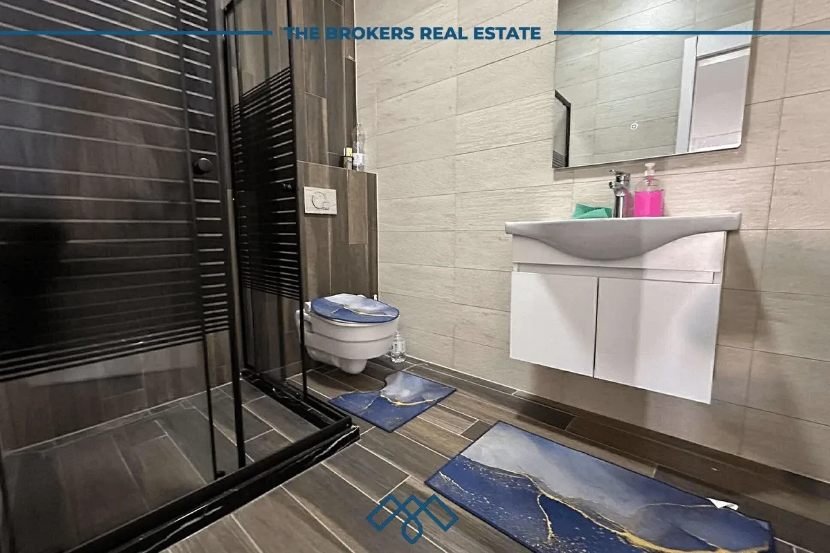 Penthouse 137m2 + 100m2 terasë, me qira në lagjen Kalabria, tek banesat e Centralit. – foto 10