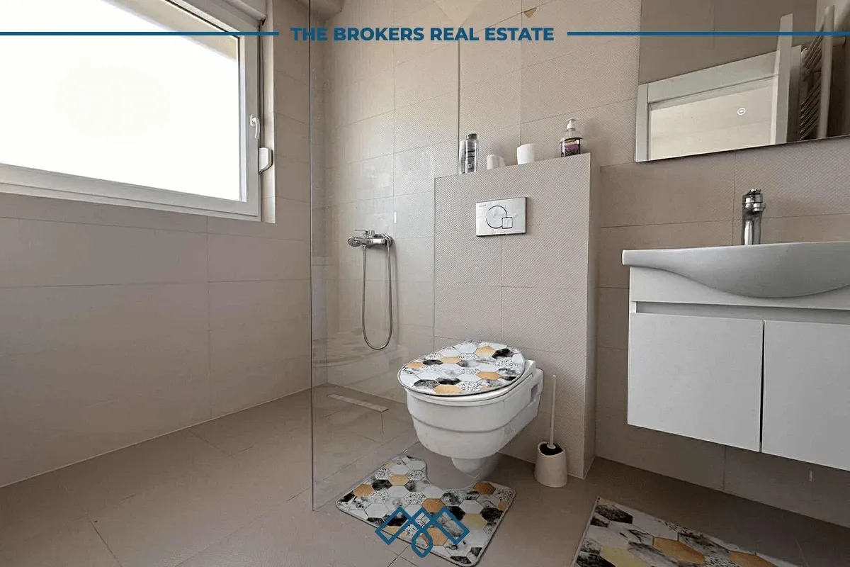 Penthouse 137m2 + 100m2 terasë, me qira në lagjen Kalabria, tek banesat e Centralit. – foto 12